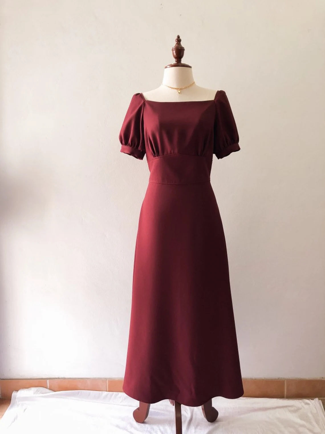 Snow White Dress Square Neck Burgundy Party Puff Sleeve Vintage Majestic Prom Graduation Bridesmaid Dress