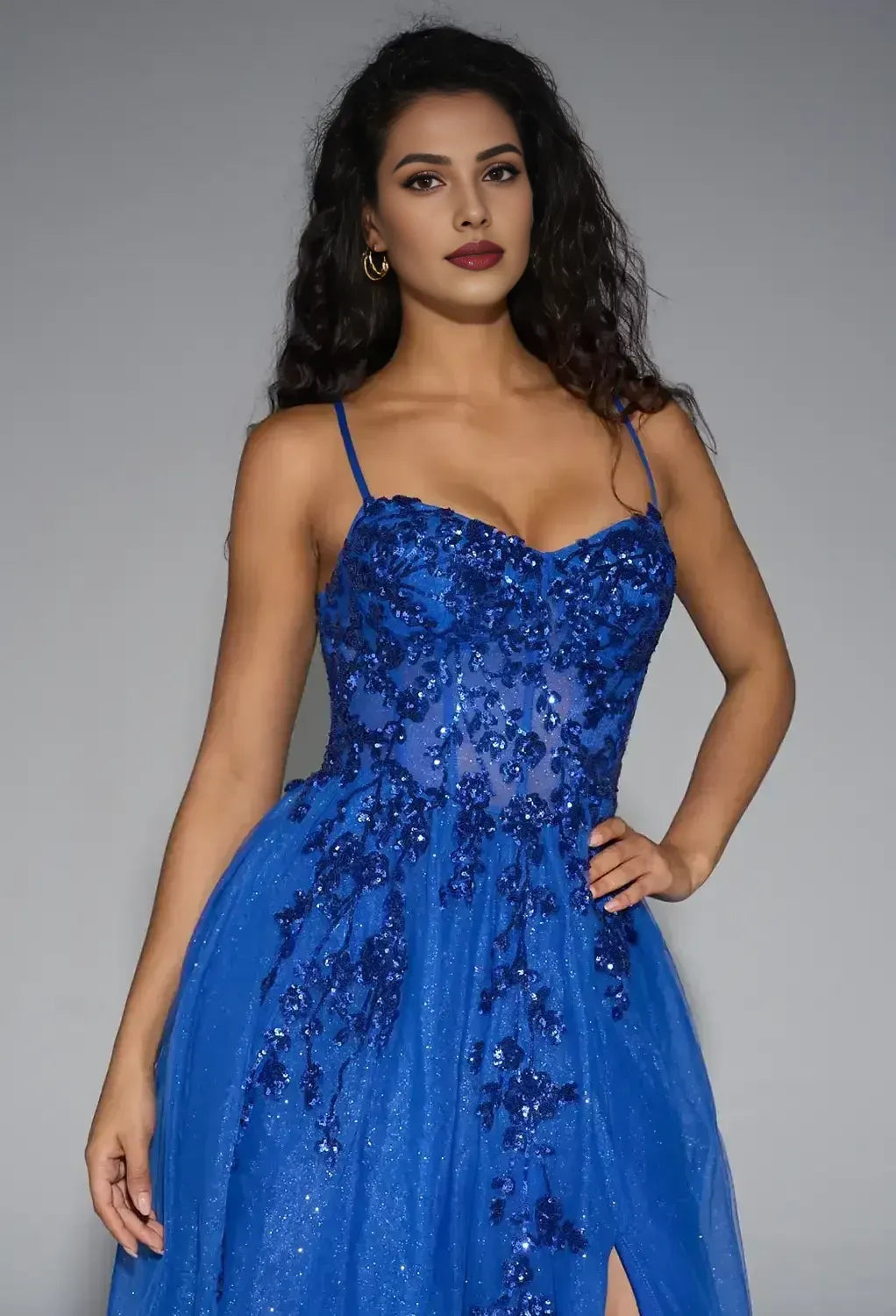 Sophisticated A-line Sweetheart Neck Sleeveless Backless Tulle Floor Length Prom Dress