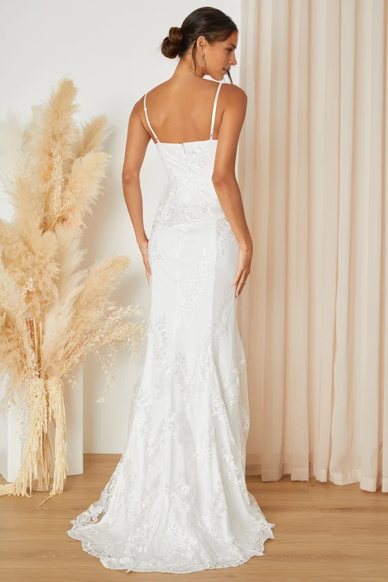 Robe de mariée sirène à bretelles spaghetti et bustier en dentelle blanche éternelle, longueur au sol