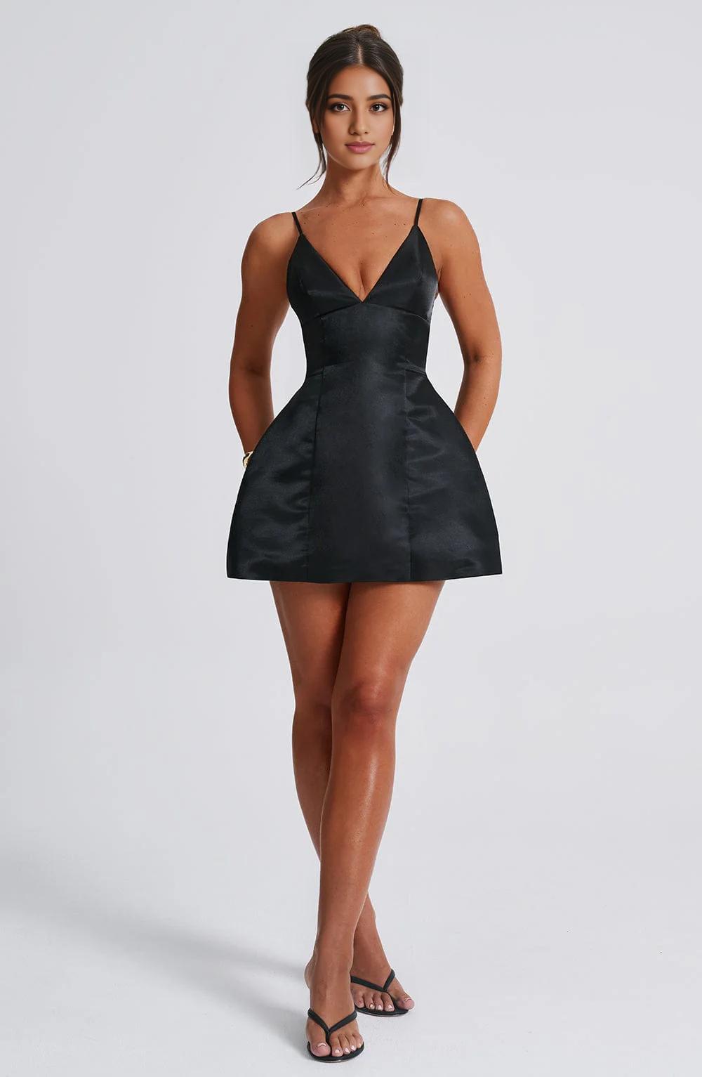 Spaghetti Straps Prom Party Gowns High Waisted A-Line Short Peach V Neck Homecoming Dresses