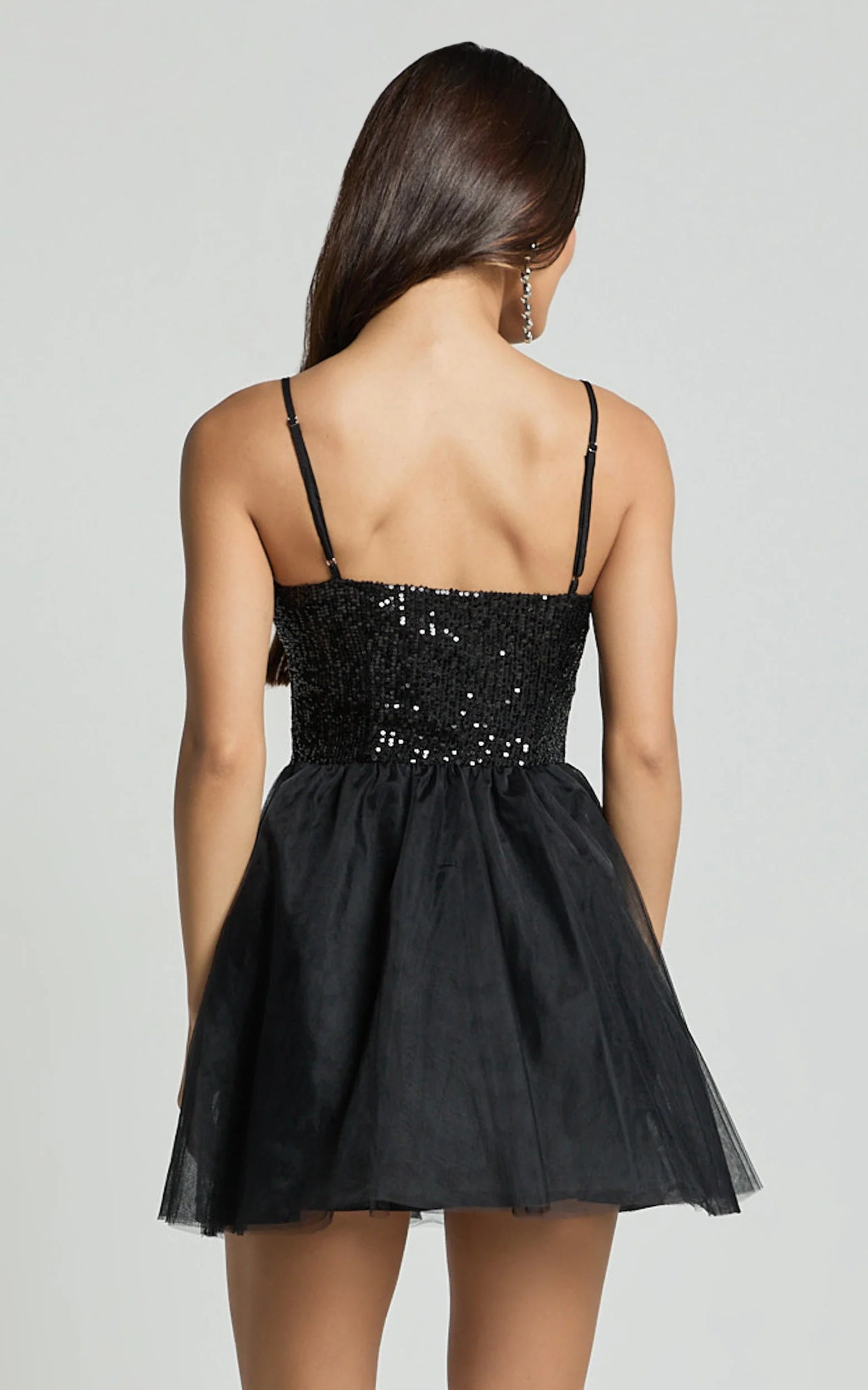 Spaghetti Straps Sequin Corset Tulle Knee-Length Dress Black A-Line Solid Color Fashionable Zipper Up Homecoming Dress