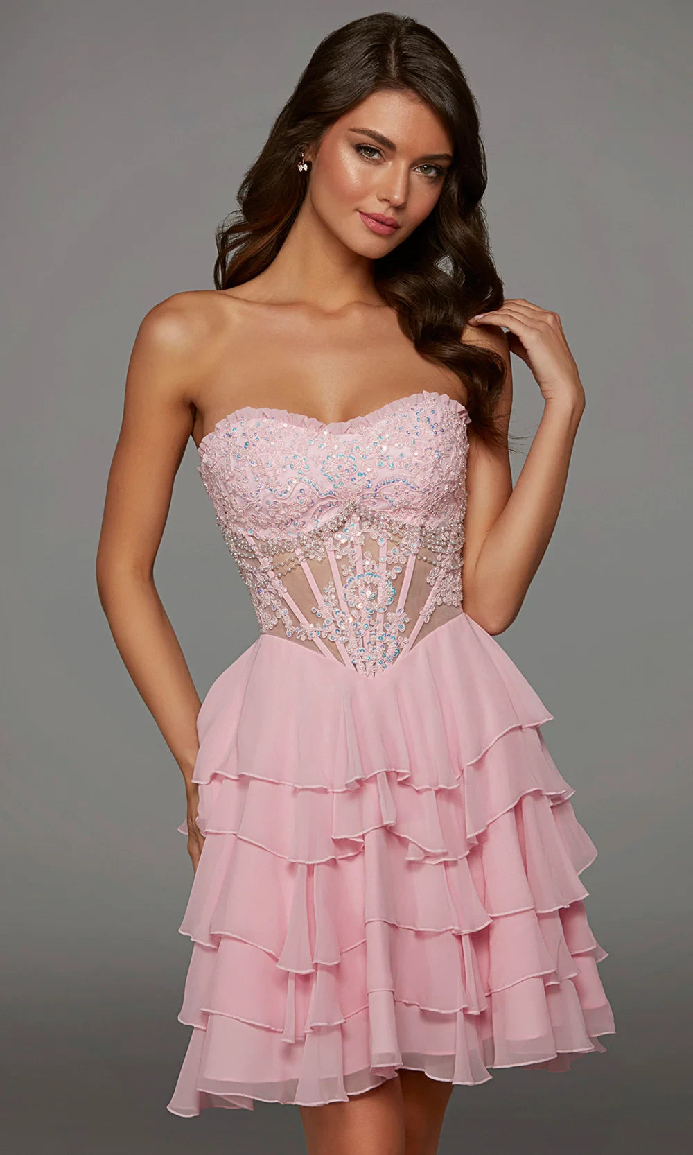 Sparkling A-Line Sweetheart Sequin Appliques Tiered Ruffled Pink Short Homecoming Dress