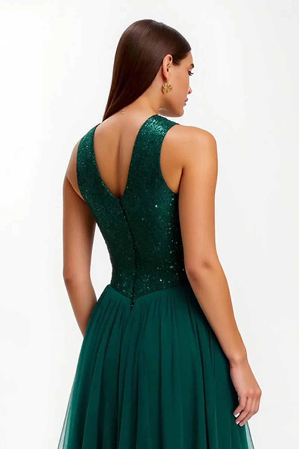 Sparkly A-Line Round Neck Sleeveless Sequins Sweep/Brush Train Prom Dress