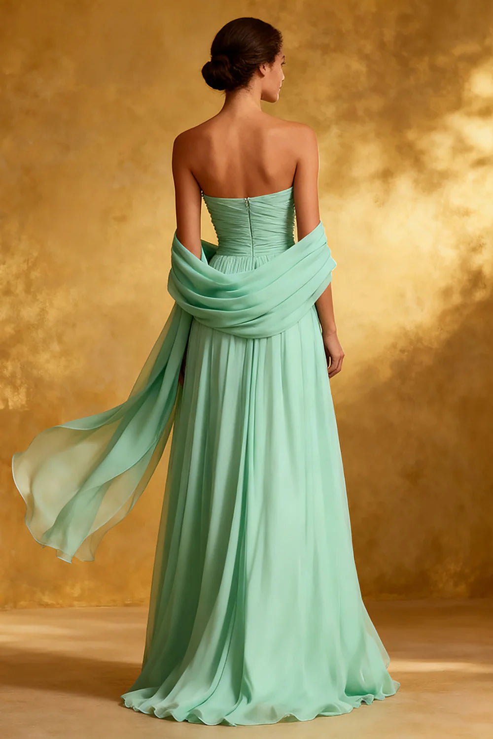 Sparkly A-Line Strapless Sleeveless Chiffon Sweep/Brush Train Prom Dress
