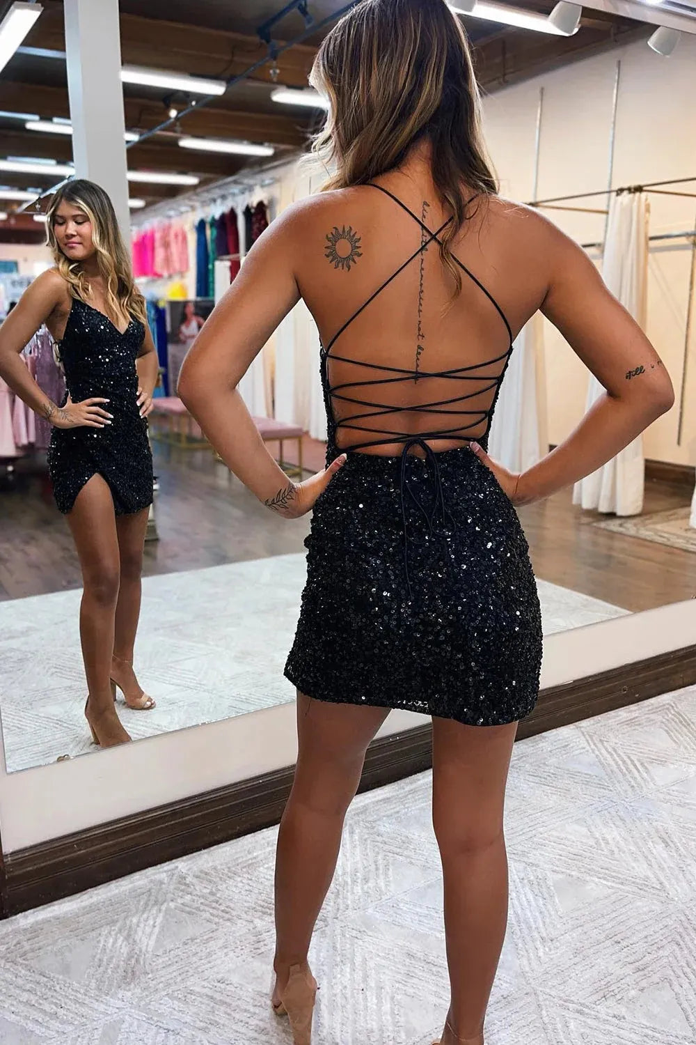 Vestido corto de fiesta con lentejuelas, escote en V y espalda cruzada, con lentejuelas brillantes 