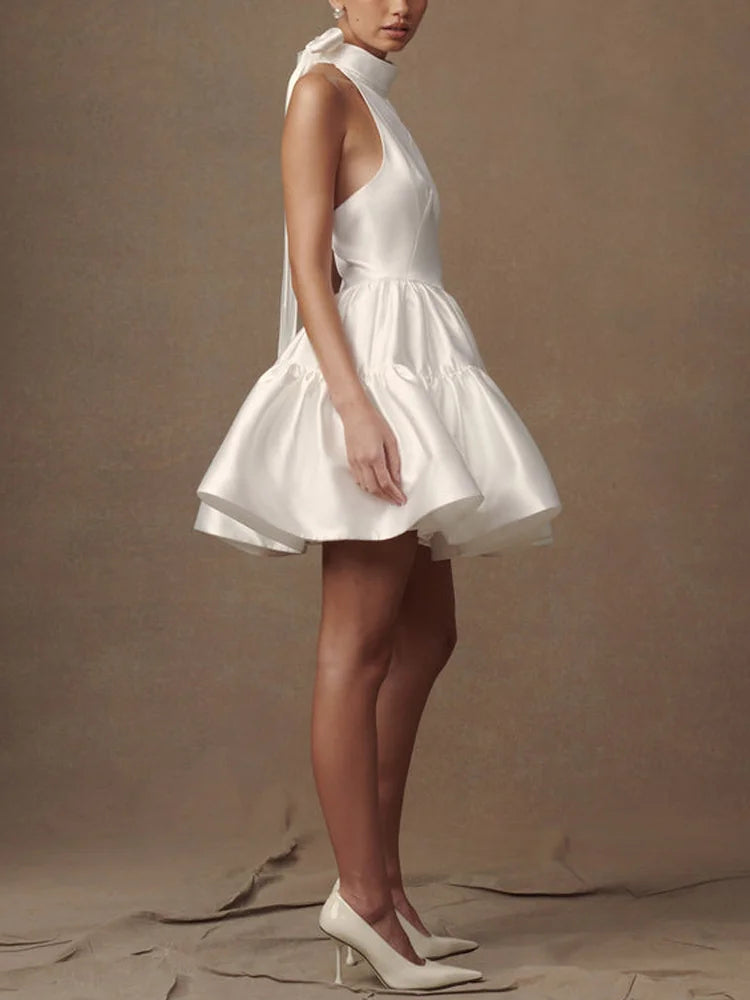 Magasins avec robes de bal en satin, décolleté licou, ligne A, drapée, sans manches, mini robe, robe de bal, robes de soirée 