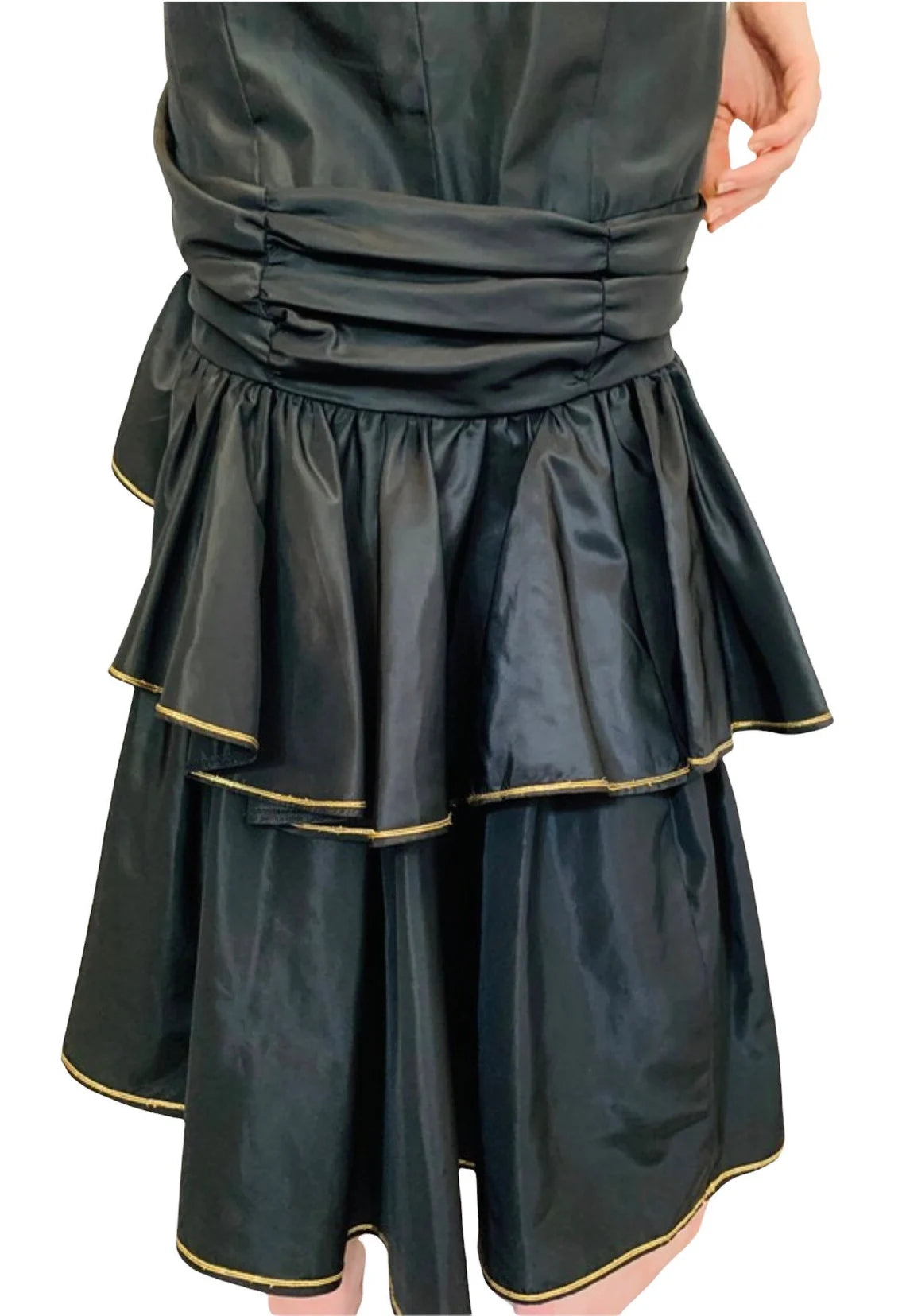 Superbe robe de soirée de demoiselle d'honneur à volants, coupe trapèze, épaules dénudées, plissée, sans manches 