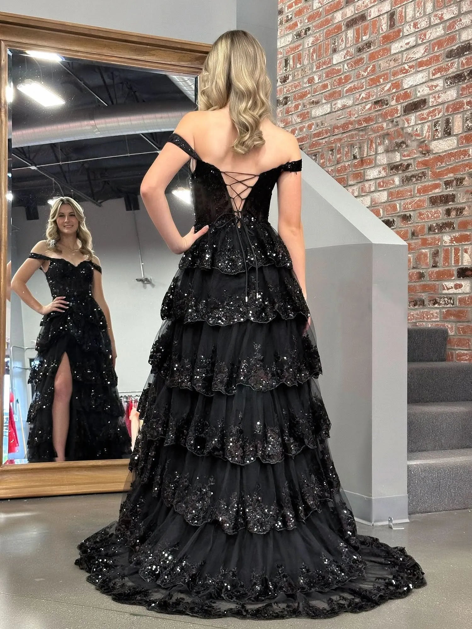 Stunning Corset Bodice Sleeveless A-Line Tulle Tiered Long Prom Dress