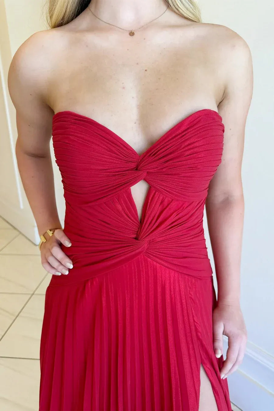 Stylish Strapless Sleeveless A-Line Chiffon Keyhole Long Prom Dress