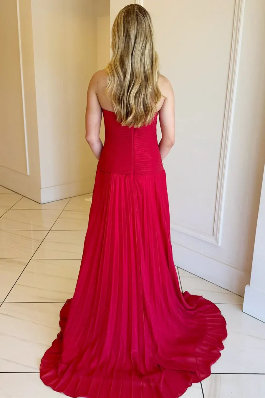Stylish Strapless Sleeveless A-Line Chiffon Keyhole Long Prom Dress