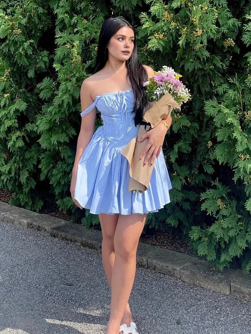 Stylish A-Line/Princess Square Neck Sleeveless Lace Up Short-Mini Homecoming Dress
