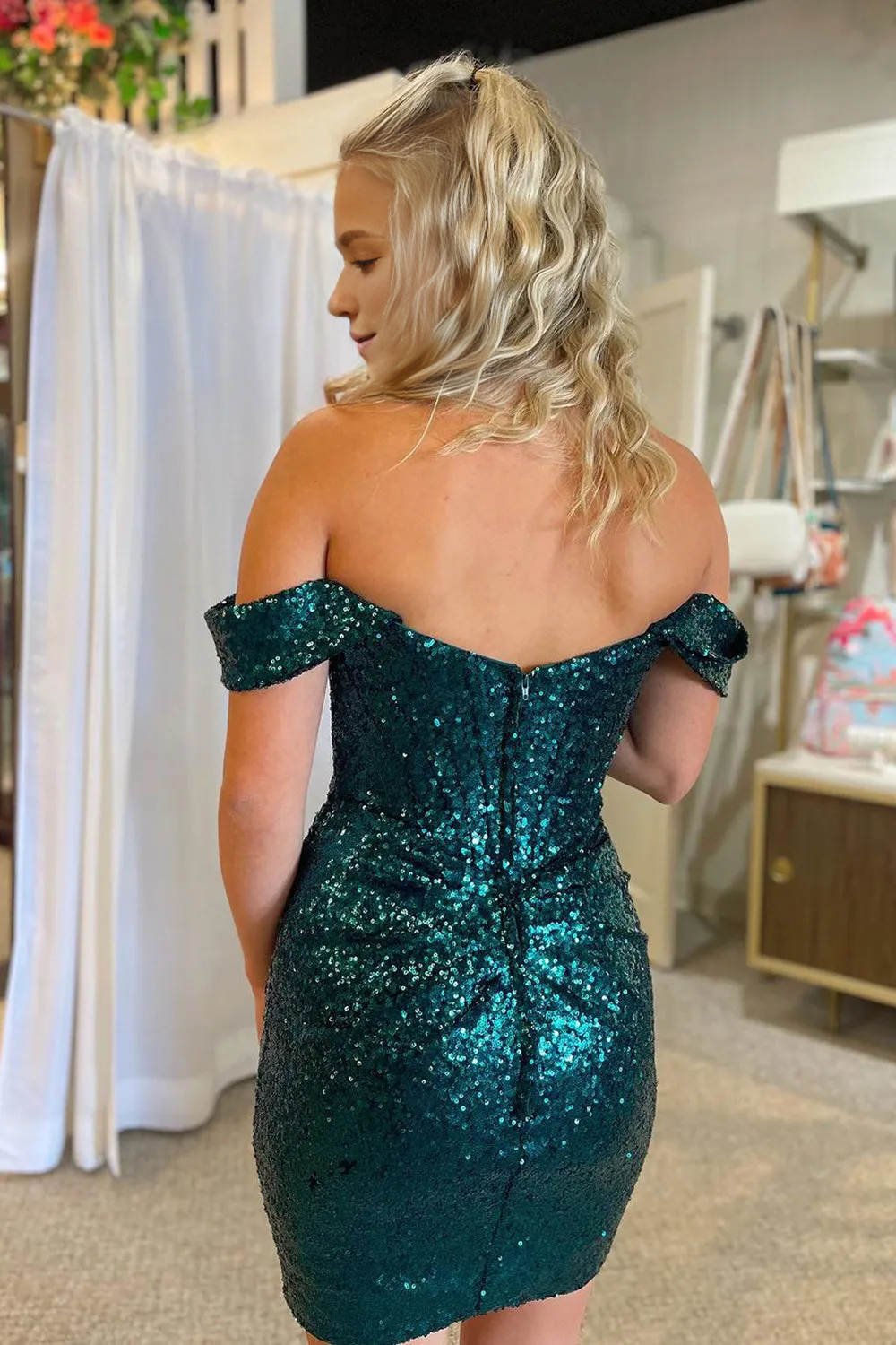 Tienda de vestidos de fiesta Weitese, vestido de fiesta ajustado con lentejuelas y hombros descubiertos en negro, vestidos formales para mujer. 