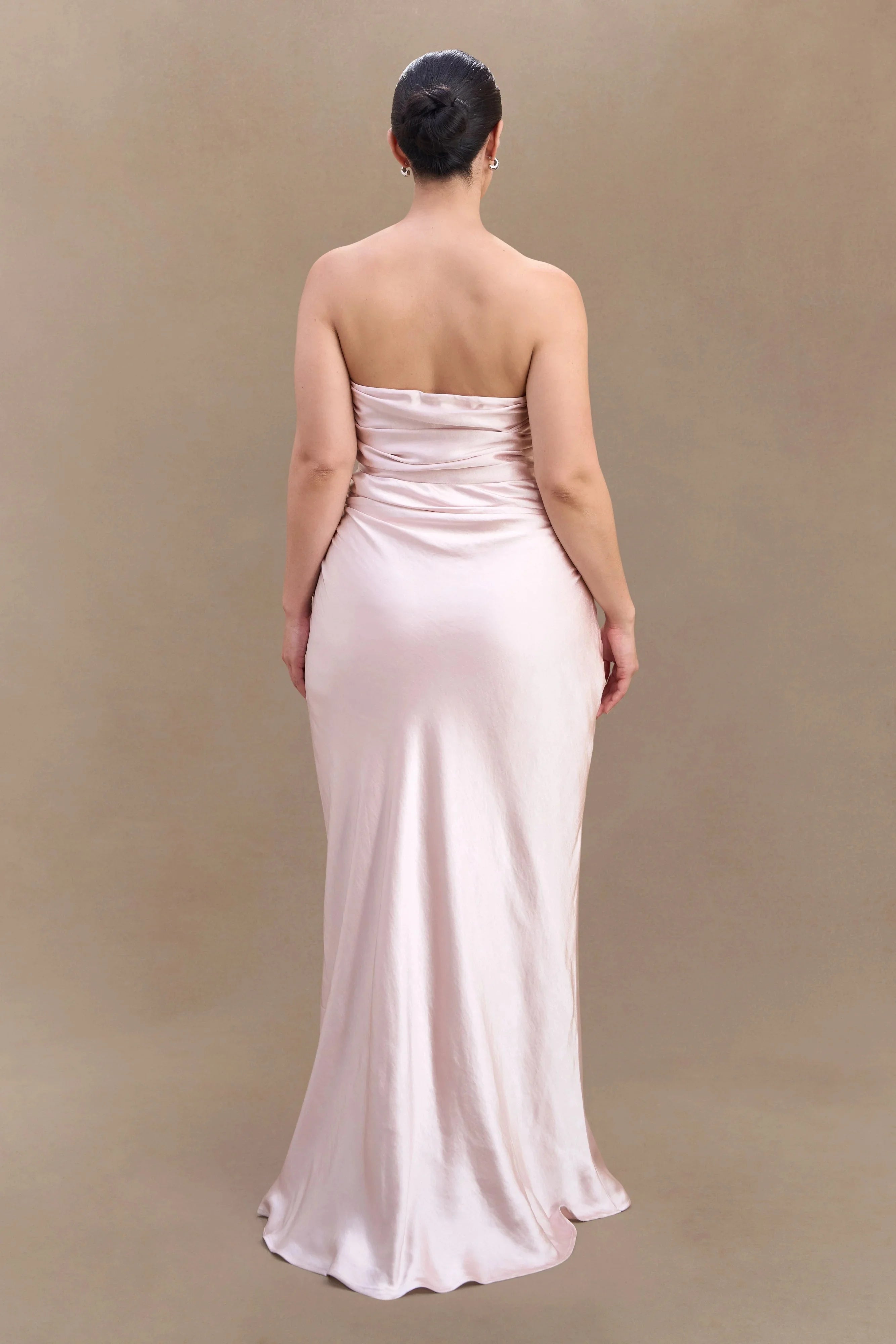 Vestidos de fiesta elegantes de sirena hasta el suelo, de satén, largos, sin aberturas, sin tirantes, talla grande 