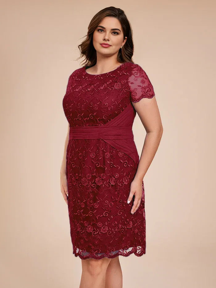 Trendy Sheath/Column Crew-Neck Short Sleeves Lace Knee Length Plus Size Mother of the Bride Dress