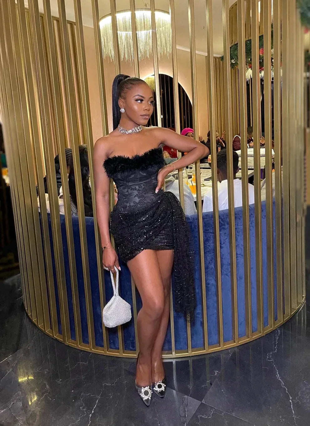 Trendy Strapless Sleeveless Bodycon Pleated Sequins Short-Mini Homecoming Dress
