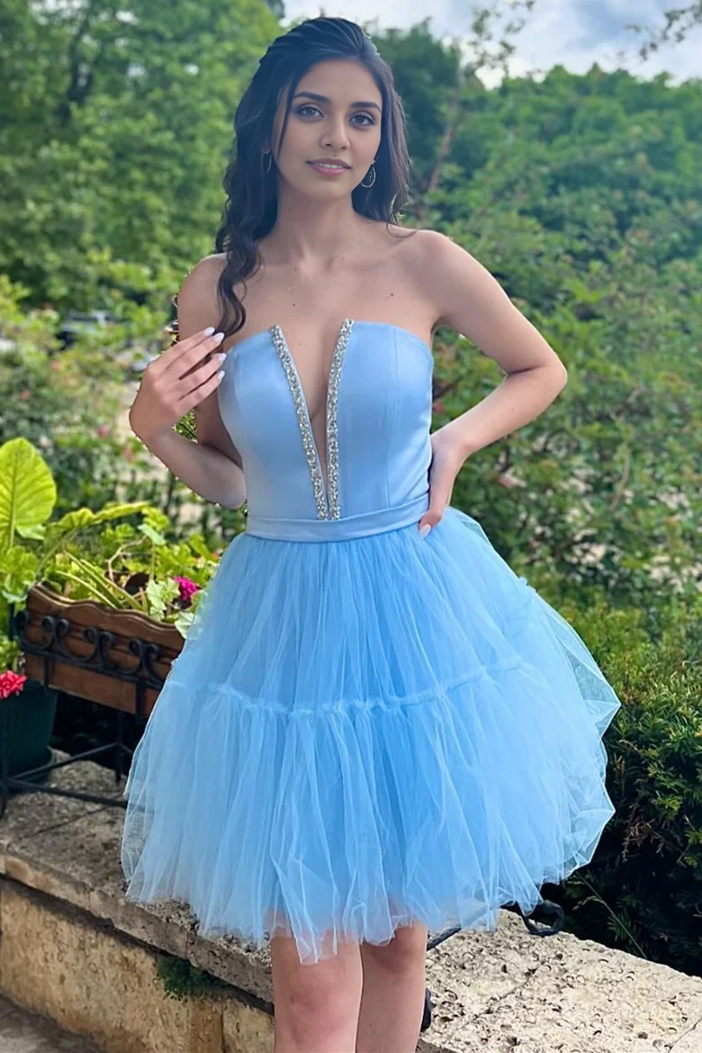 Robe de soirée trapèze bleu clair en tulle, dos nu, sans bretelles, à lacets 