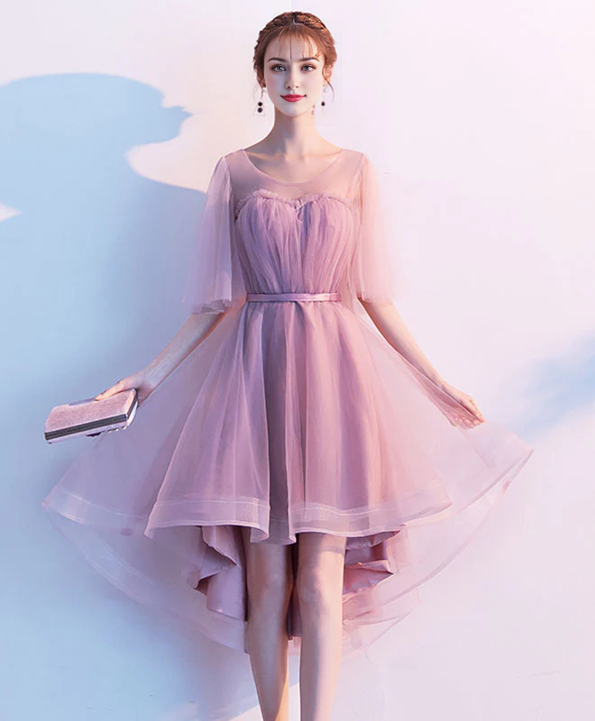 Robe de soirée courte en tulle à col carré