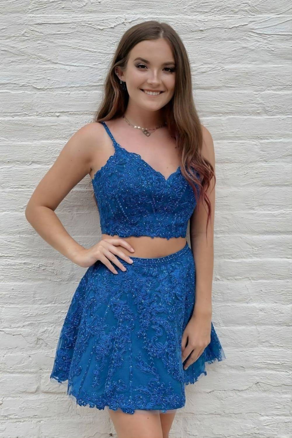 Weitese Two-piece Royal Blue Short Homecoming Dress With Sequin