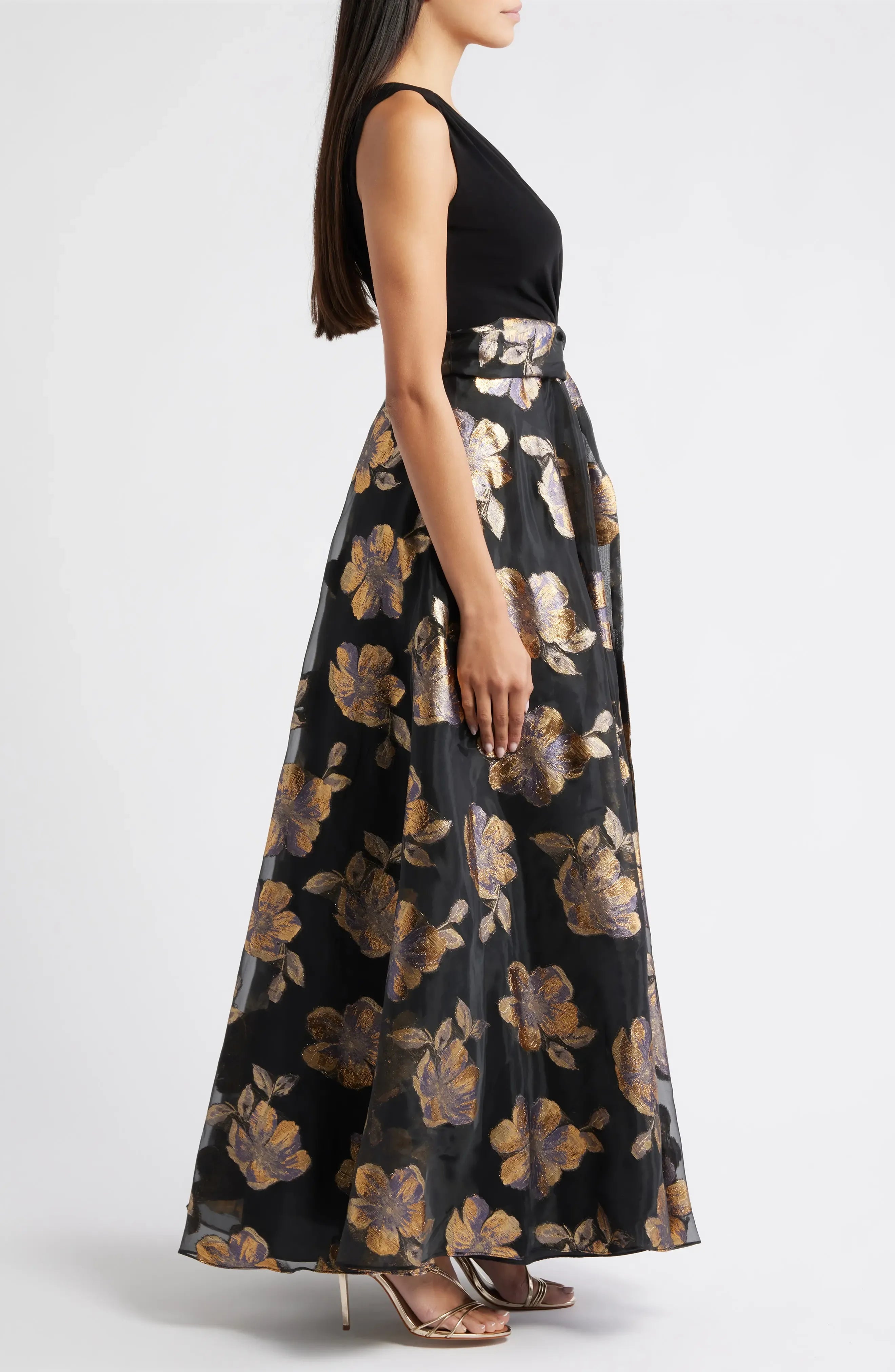 Unique A-Line V Neck Sleeveless V Back Floor-Length Prom Dress