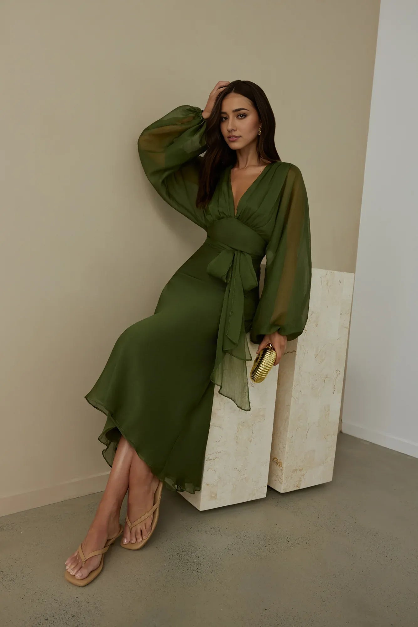 V Neck Ankle-Length Tulle Dress Green Sheer Balloon Sleeves Sheath Simple Zipper Up Prom Dress With Scarf