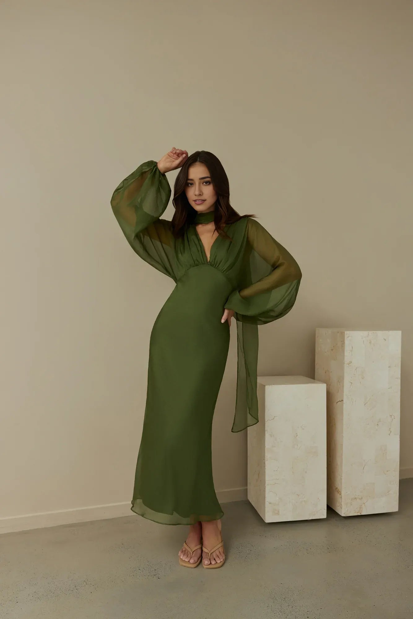 V Neck Ankle-Length Tulle Dress Green Sheer Balloon Sleeves Sheath Simple Zipper Up Prom Dress With Scarf