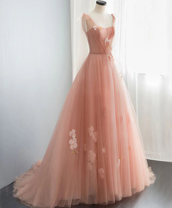 Robe de bal longue en tulle à col en V et appliqués