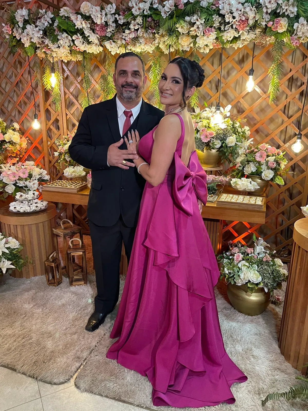 Vibrant A-Line Square Neck Satin Floor-Length Evening Gown with Oversized Bow