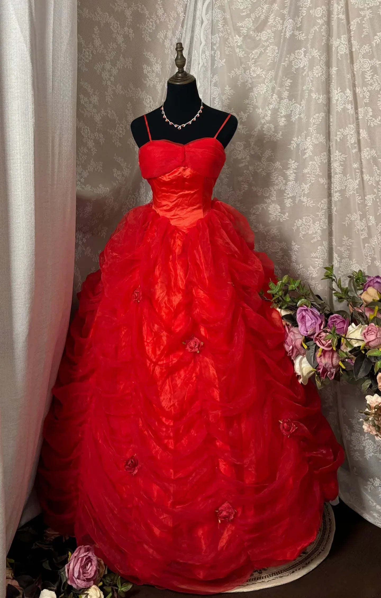 Vibrant A-Line Sweetheart Spaghetti Strap Tiered Ruffle Tulle Floor-Length Evening Ball Gown