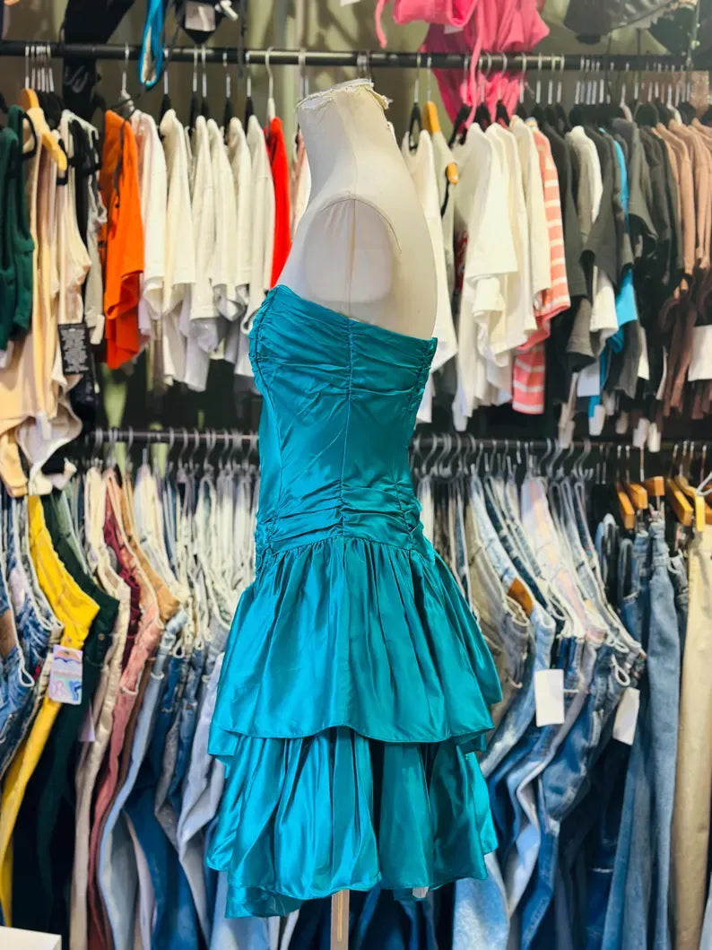 Vintage Strapless Ruffle Hem Satin Party Dress