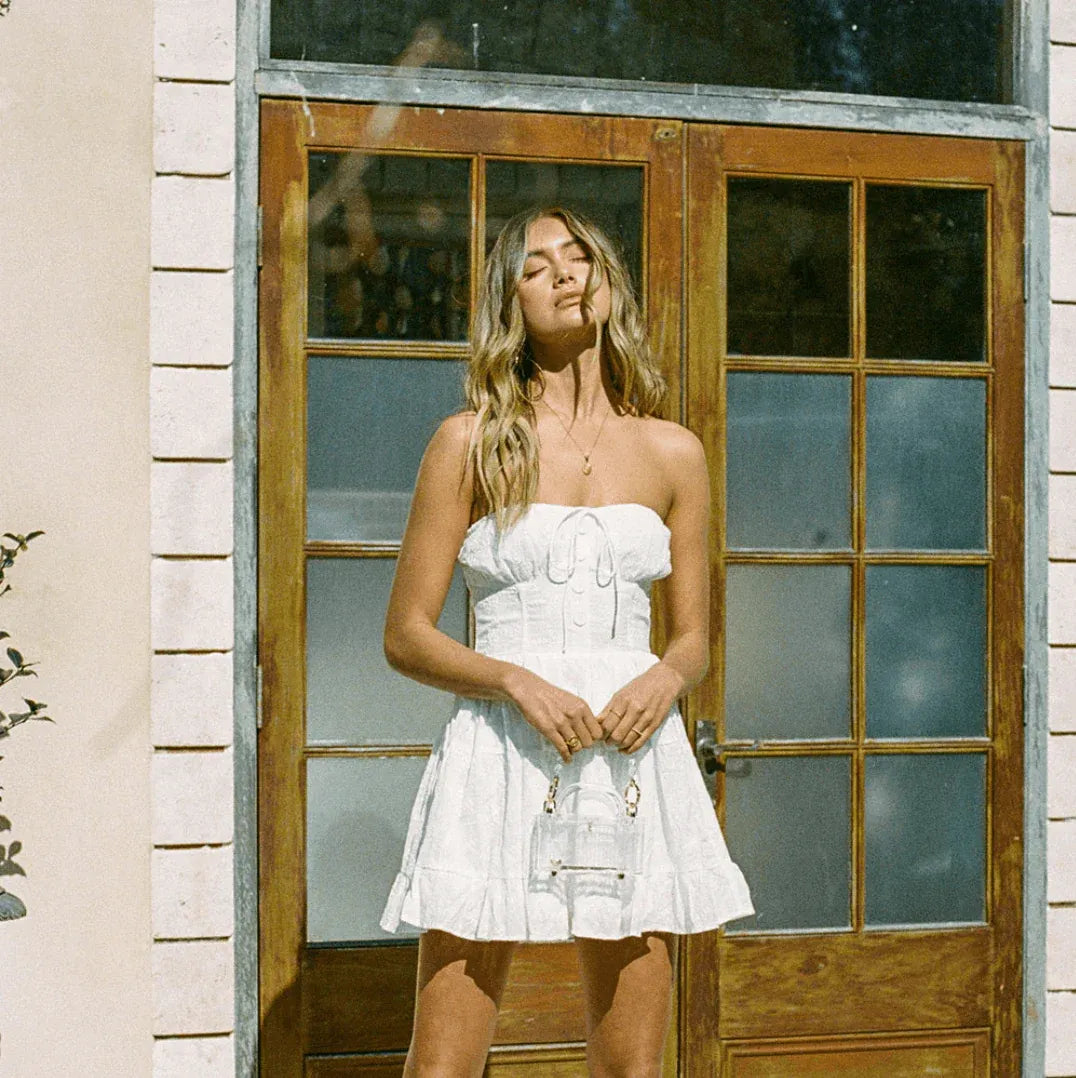 Vintage Boho A-line Strapless Tiered Floral White Mini Homecoming Dress For Sale