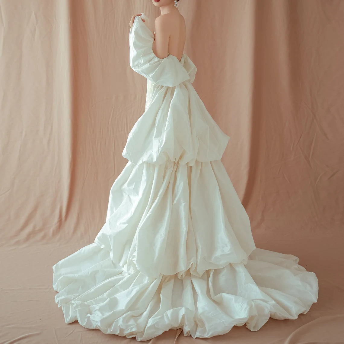 Vintage Inspired Wedding Dresses Mermaid Bridal Dresses Off The Shoulder Lace Satin Combined With Overskirt With Train