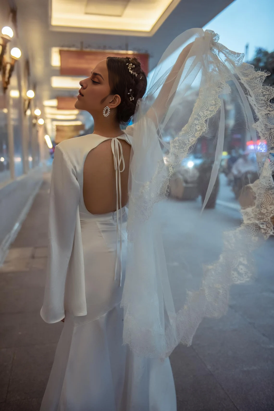 Vintage Wedding Dress Deep V Neck Butterfly Hand Dress Handmade Wedding Dress Bridal Gown Ivory Wedding Dress Long Sleeves