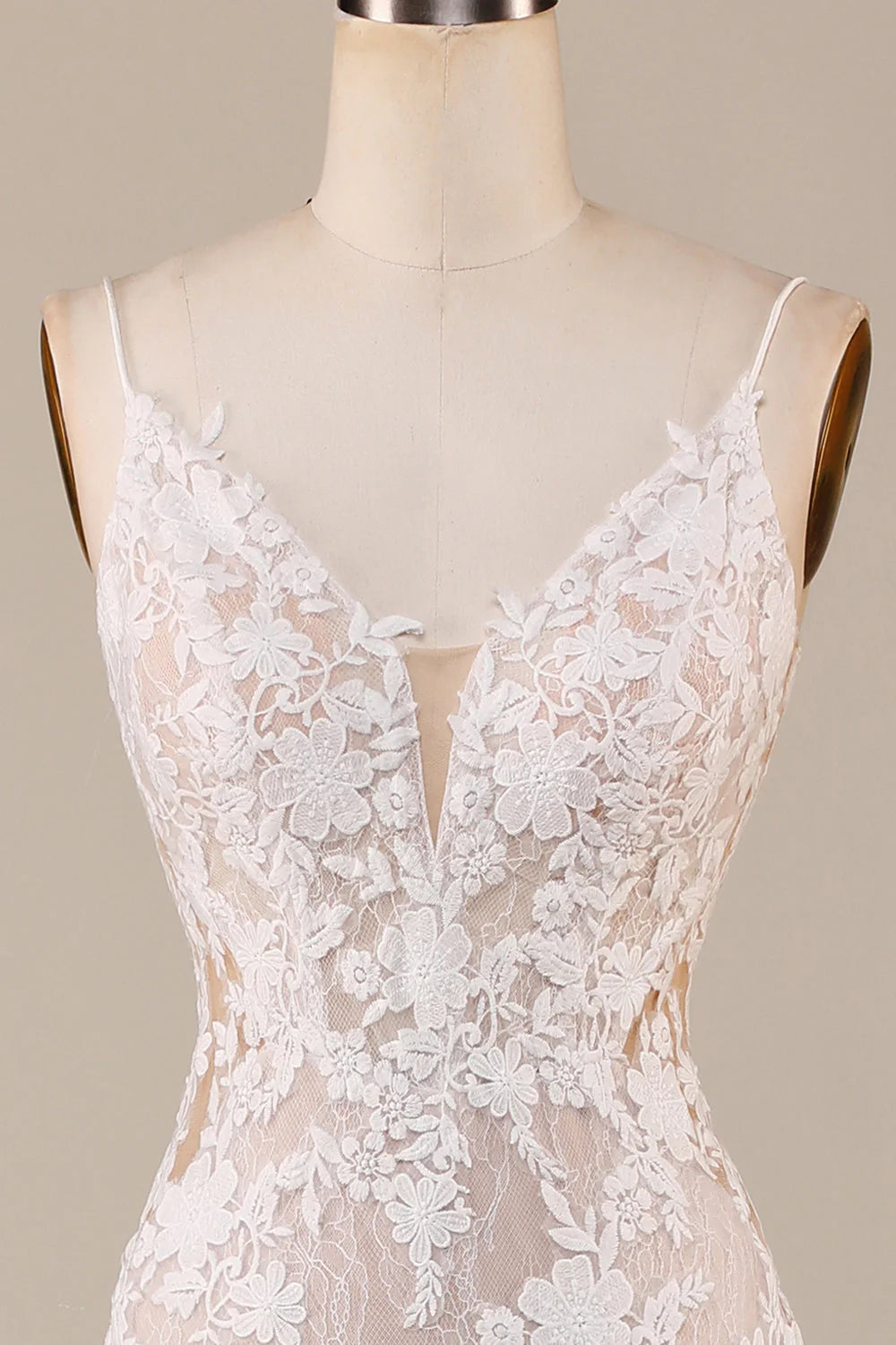 Charming Mermaid Spaghetti Straps Ivory Long Bridal Dress