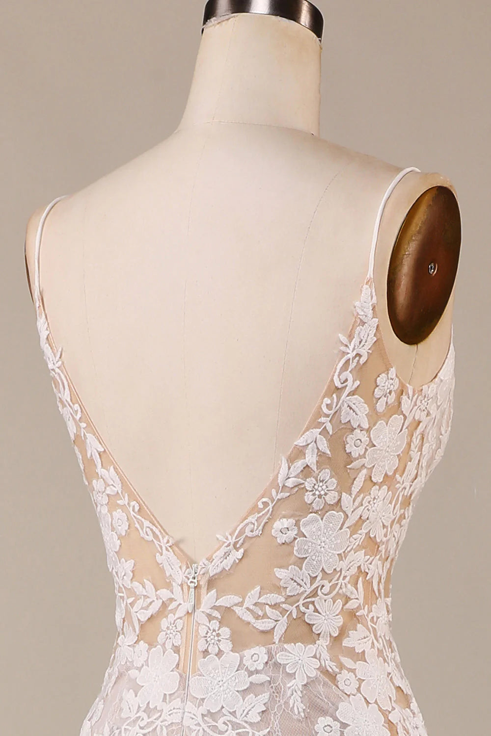 Charming Mermaid Spaghetti Straps Ivory Long Bridal Dress
