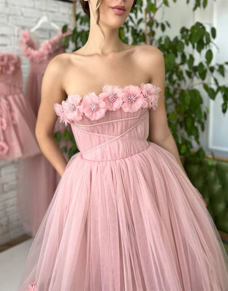 Beautiful Princess Strapless Prom Dress with 3D Flowers