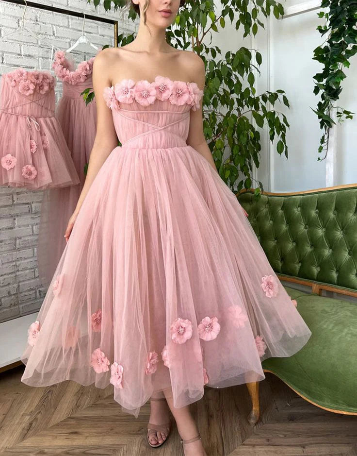 Beautiful Princess Strapless Prom Dress with 3D Flowers