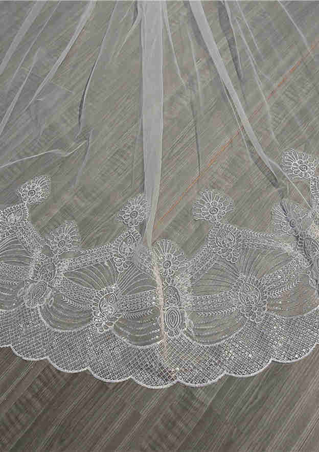 Tulle One-tier Cathedral Bridal Veils With Applique