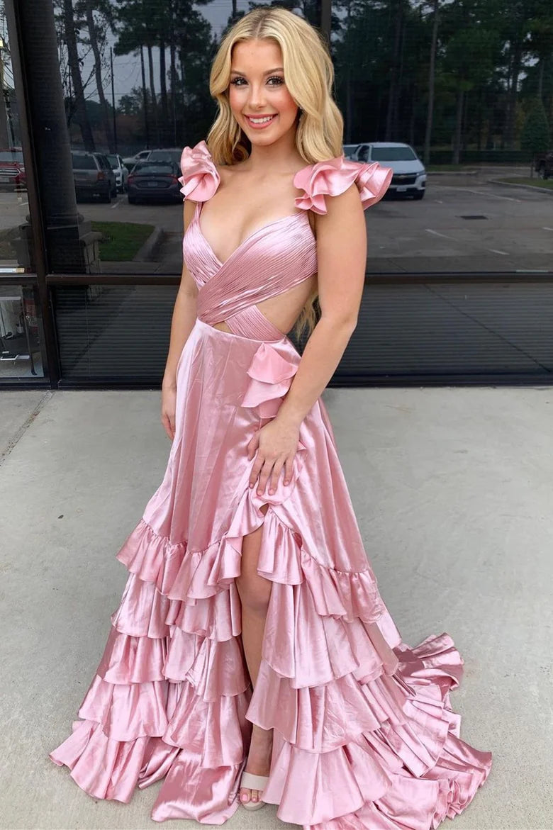 Robe de bal trapèze à volants et découpe fendue