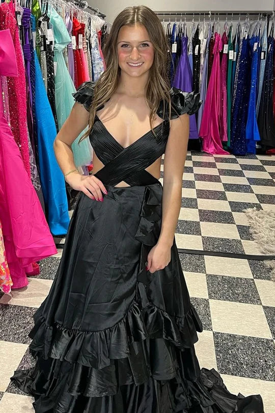 Robe de bal trapèze à volants et découpe fendue