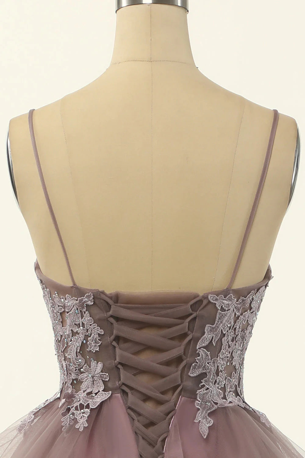 Tulle Spaghetti Straps Prom Dress With Appliques