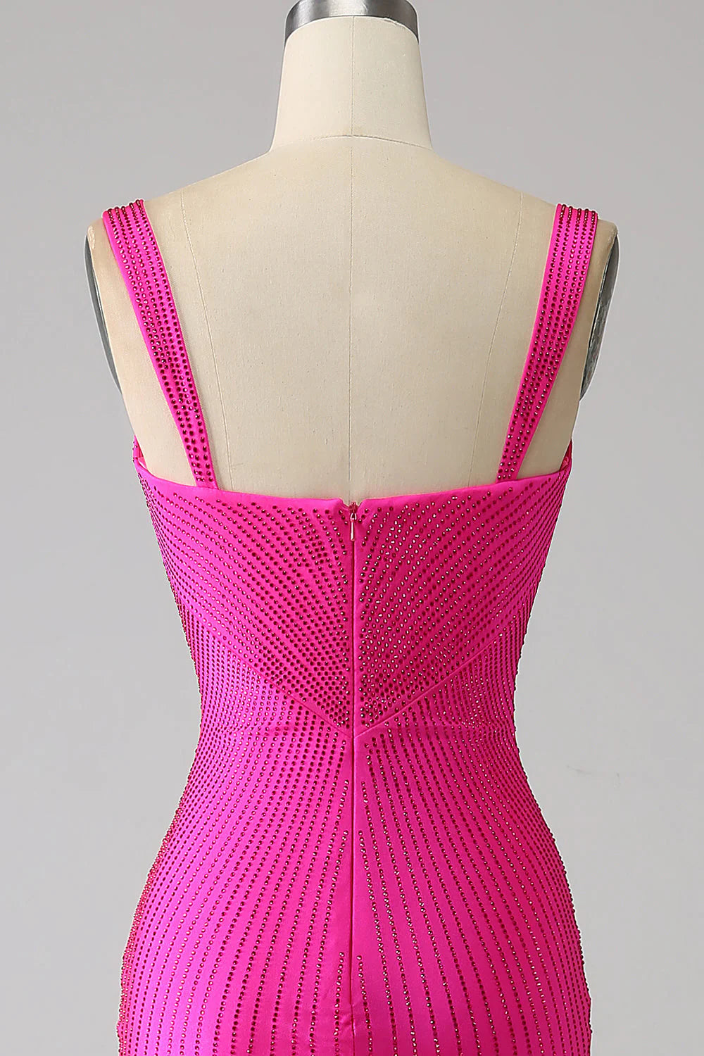 Vestido de fiesta de sirena brillante con huecos