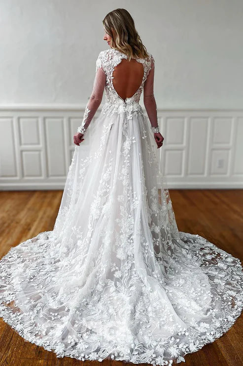 Robe de mariée en dentelle à manches longues et col en V profond avec traîne