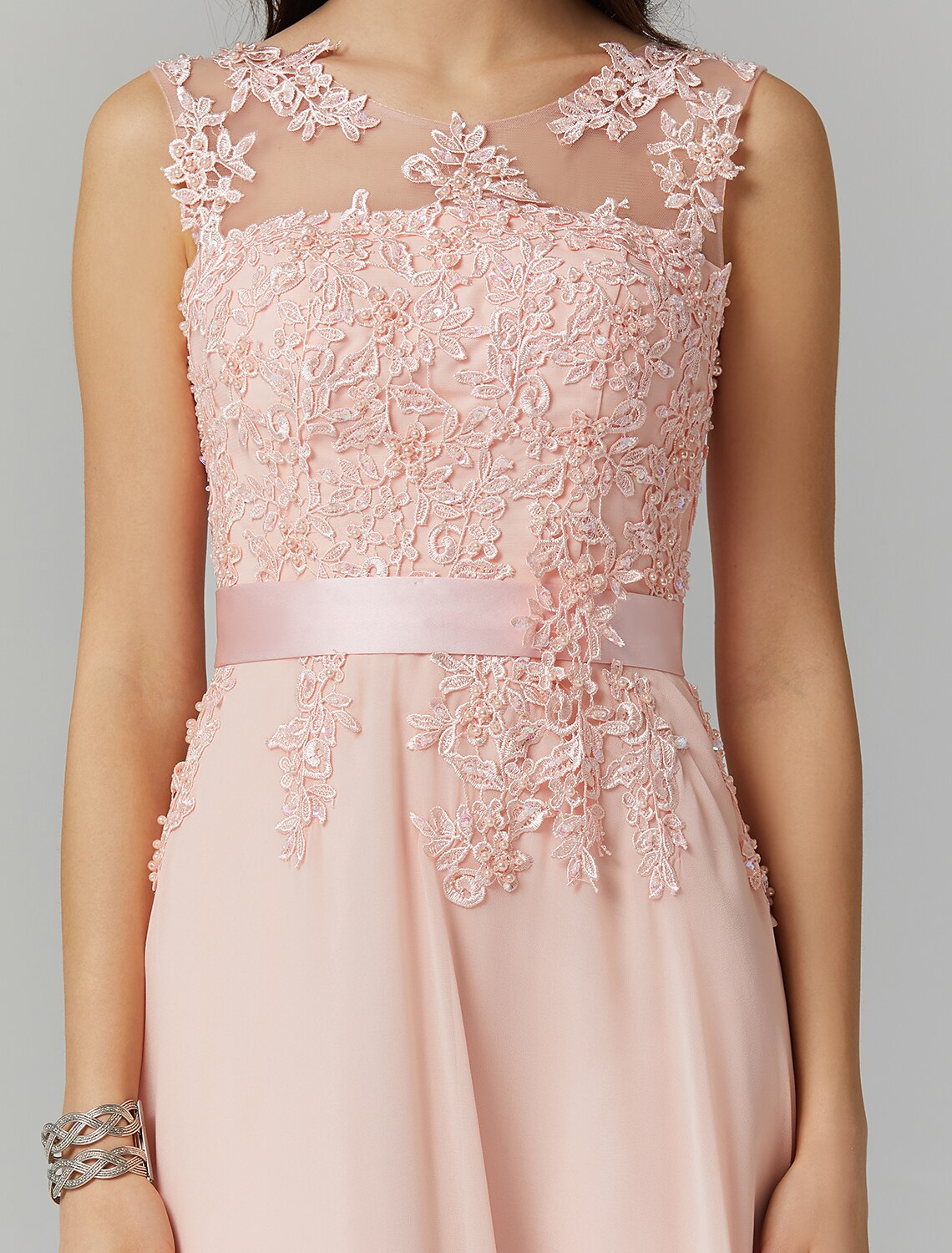 High-waisted detail of Weitese chiffon georgette gown.