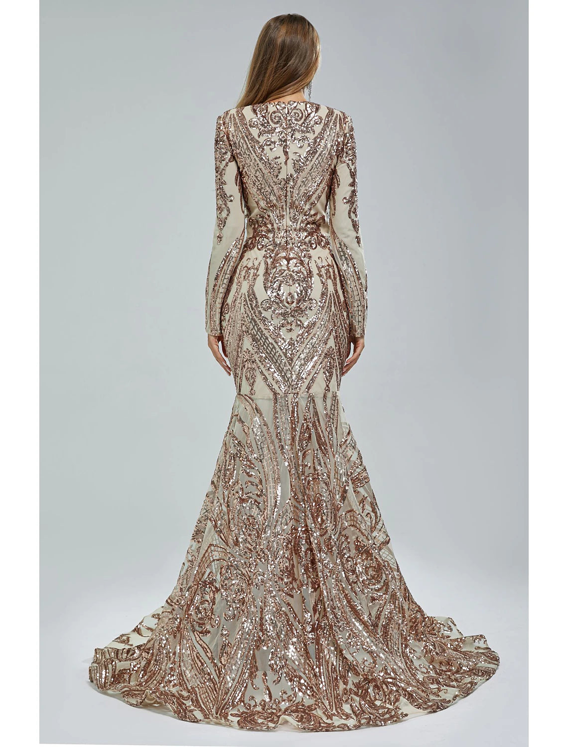 Side view of the Weitese mermaid trumpet gown, showing the elegant court train.