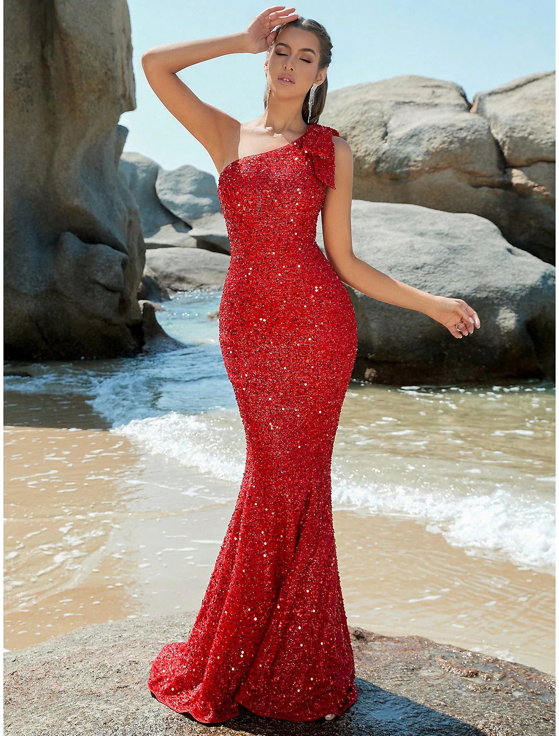 Weitese Dazzling Gown showing glitter details and silhouette.