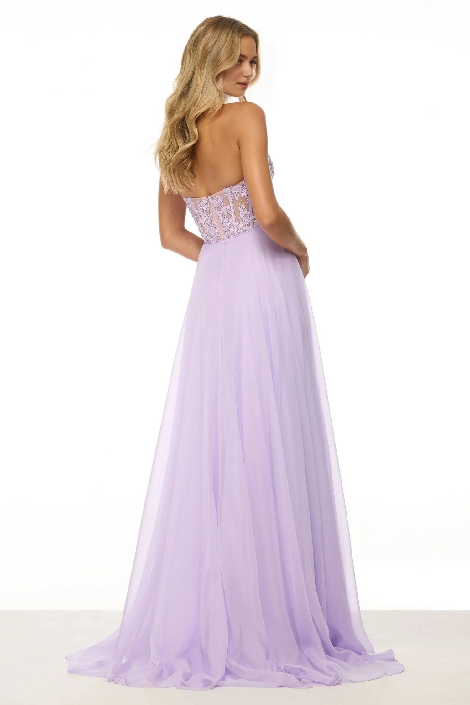 Weitese Dress Lilac Chiffon Halter Gown With Embroidered Bodice And High Slit Prom Dress