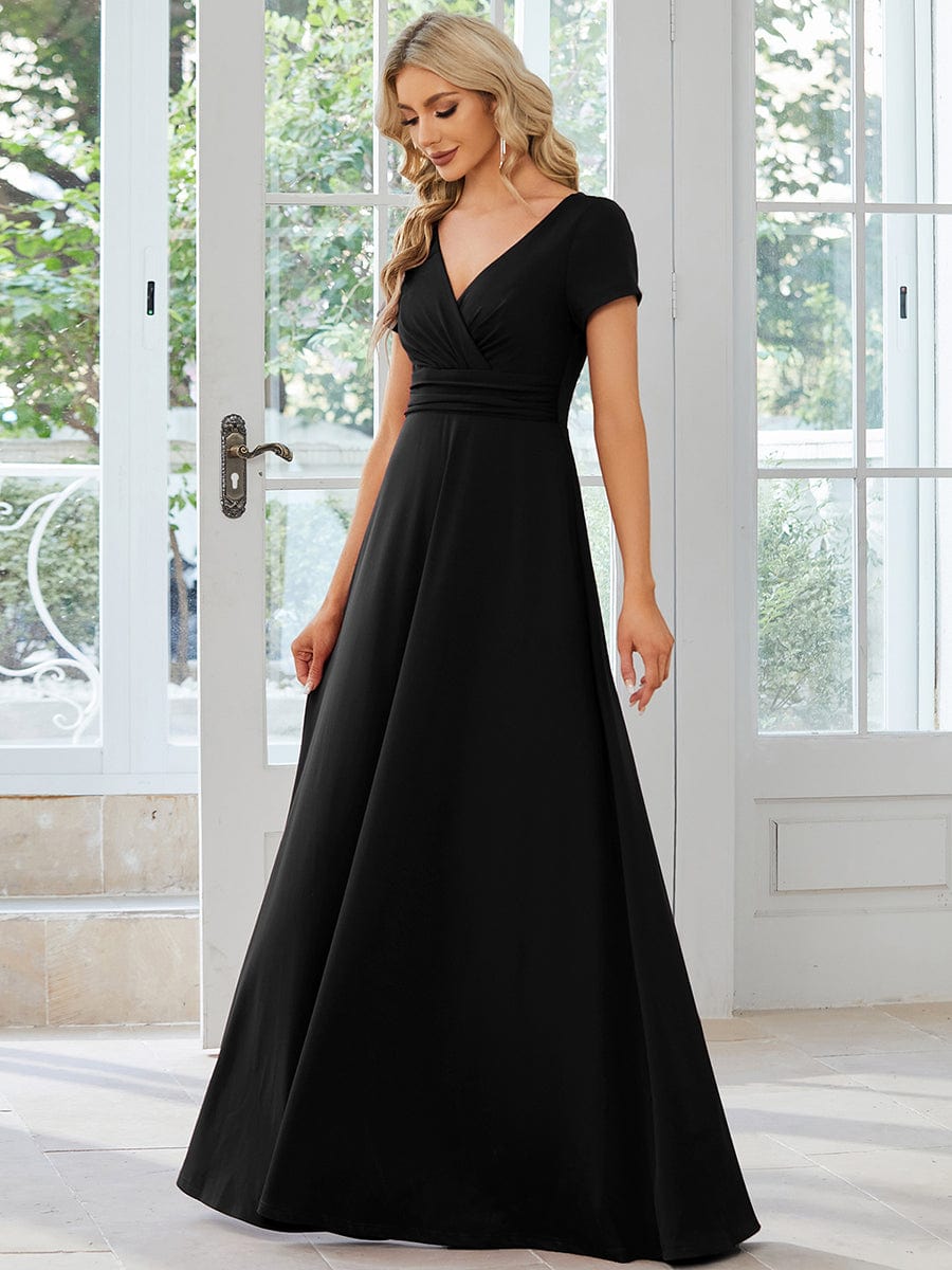 Weitese A-Line bridesmaid dress with pleated empire waist in black, front view.