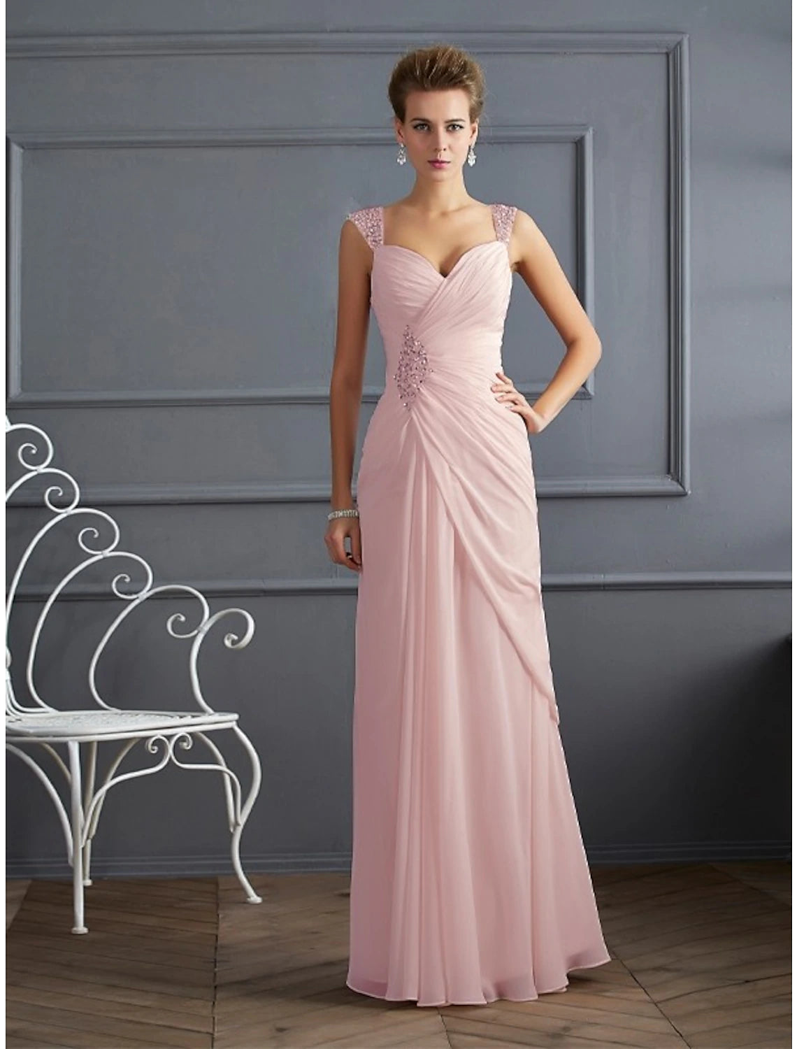 Weitese Elegant Mermaid Trumpet Evening Gown, front view.