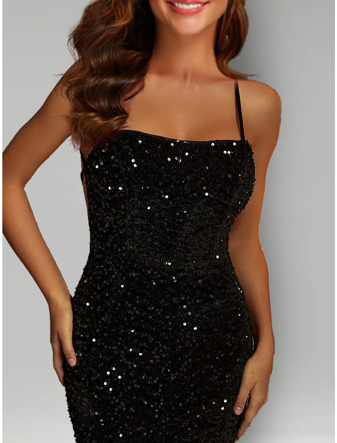Close-up of the sequined fabric on the Weitese mermaid evening dress.
