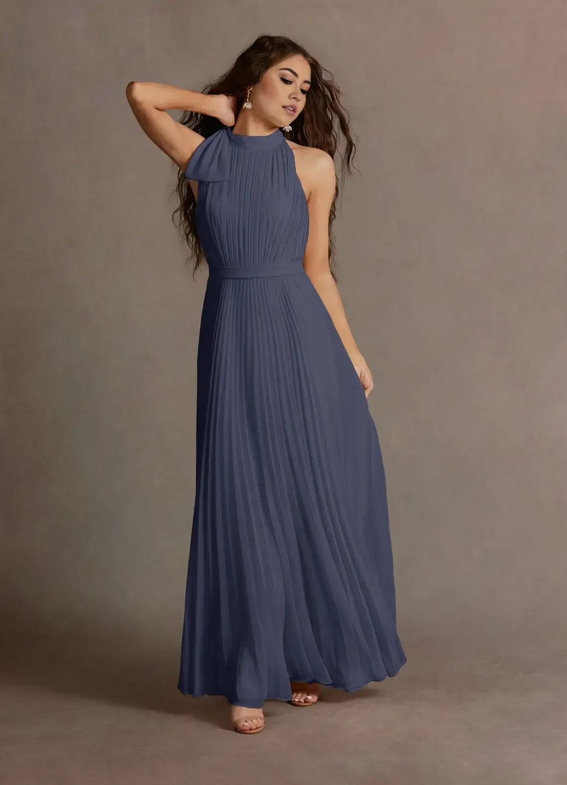 Robe Weitese A-Line Bleue Dos Nu Sans Manches Simple Mousseline Robe de Soirée Longueur Sol Plissée Robe de Bal 